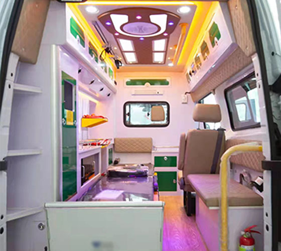 八宿县车辆内部展示